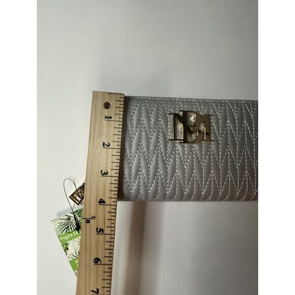 NWT Badgley Mischka Grey Blue Quilted Long Cardholder Wallet Vegan Leather - Picture 12 of 12